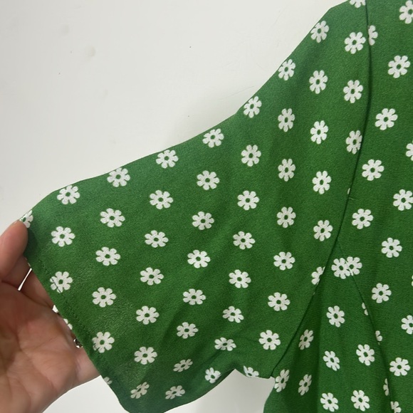 REFORMATION Green Janet Floral Woven Top Size 4 - Picture 7 of 16